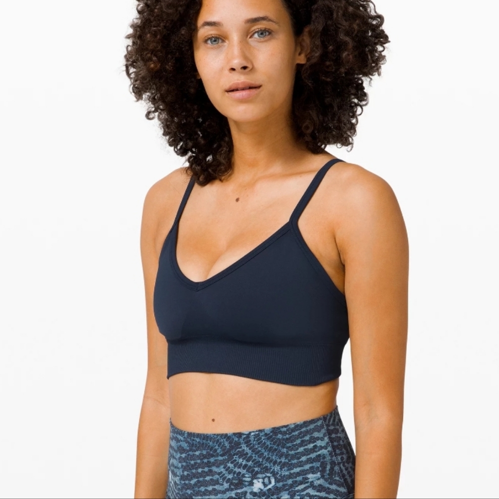 Lululemon Ebb to Street sports bra navy blue 8